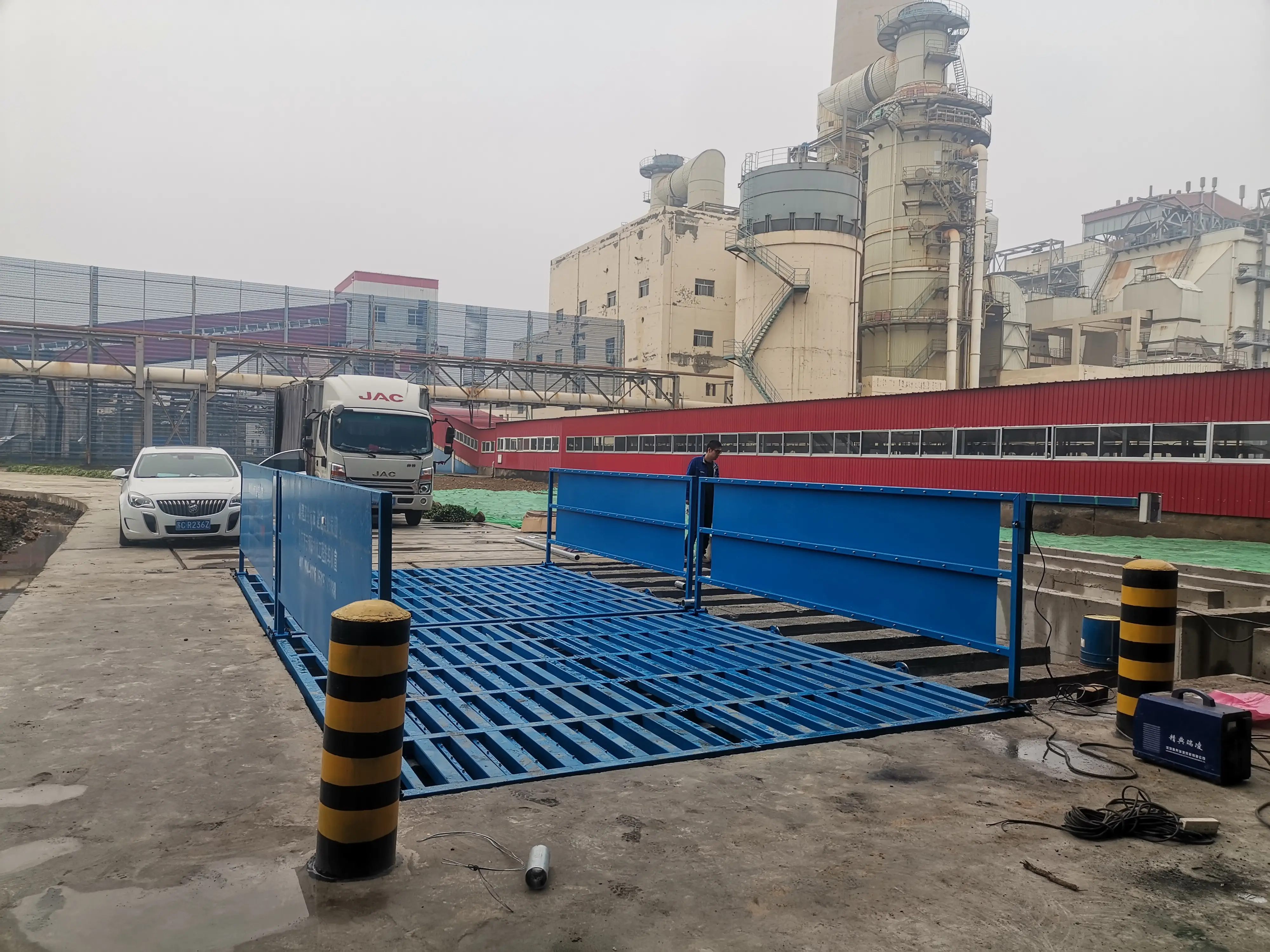 渣土車輛清洗優選濟寧鋼聯，專注渣土車輛洗輪機、工程洗車機、沙場洗輪機，技術領先服務全面